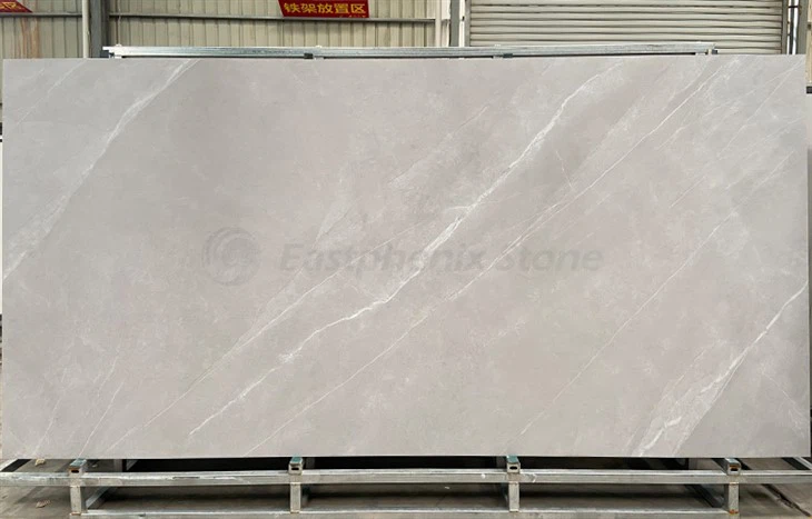 Spisebordplater i sintret stein